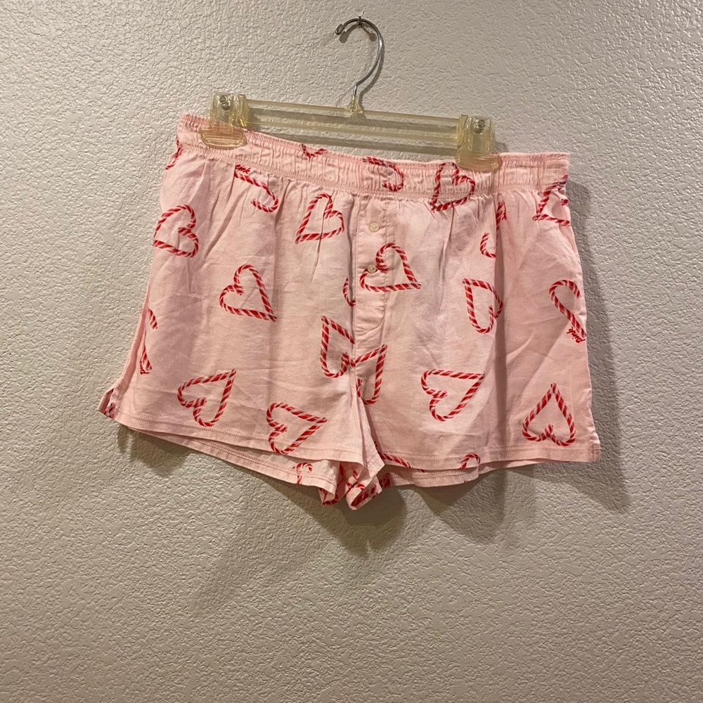 Victoria’s Secret PINK candy cane sleep shorts